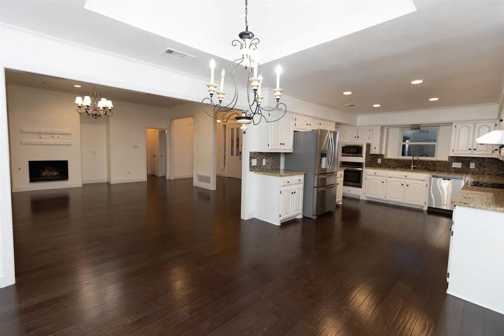 4669 Portrait Lane