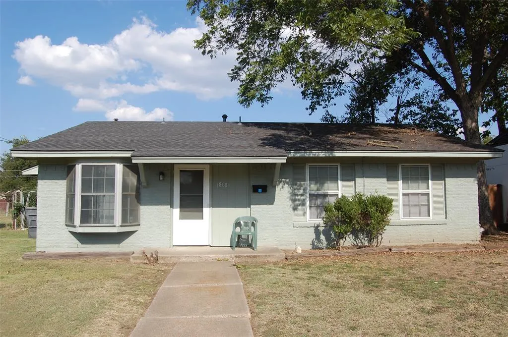 1808 Western Park Drive