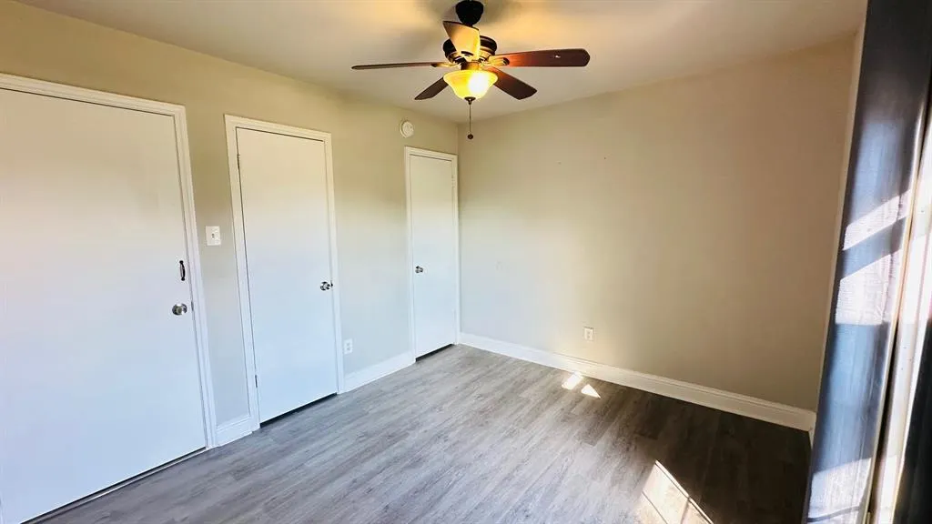 813 Sandhurst Drive