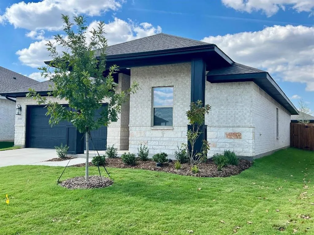 1262 Okeechobee Drive