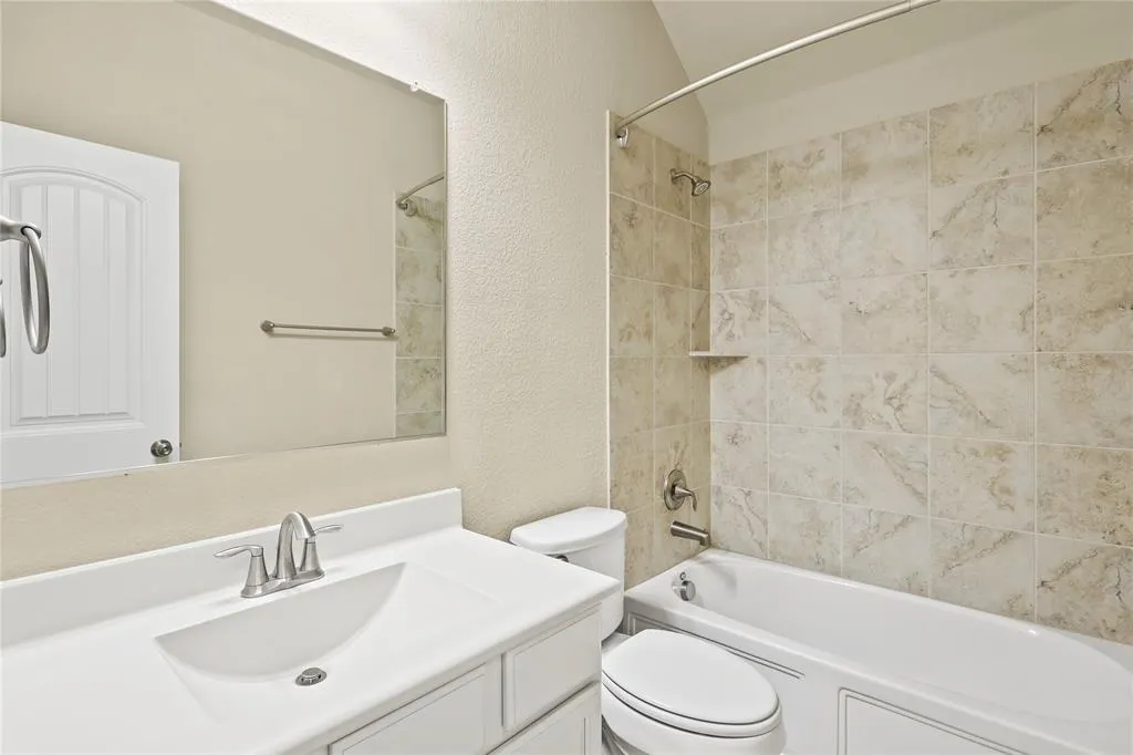 16617 Stillhouse Hollow Court