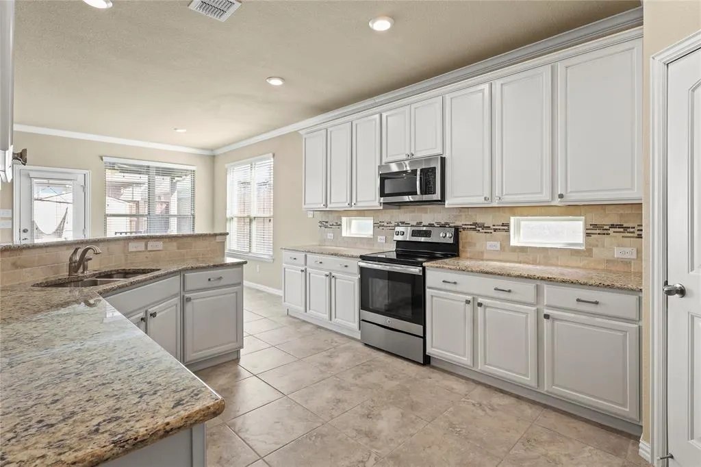 16617 Stillhouse Hollow Court