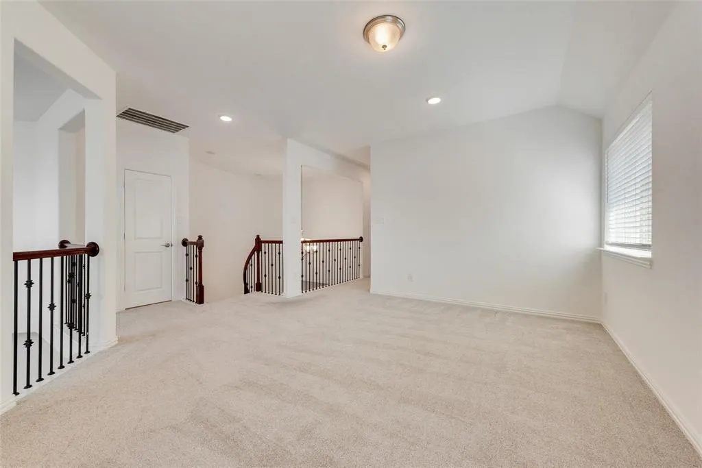 6915 Barnes Drive
