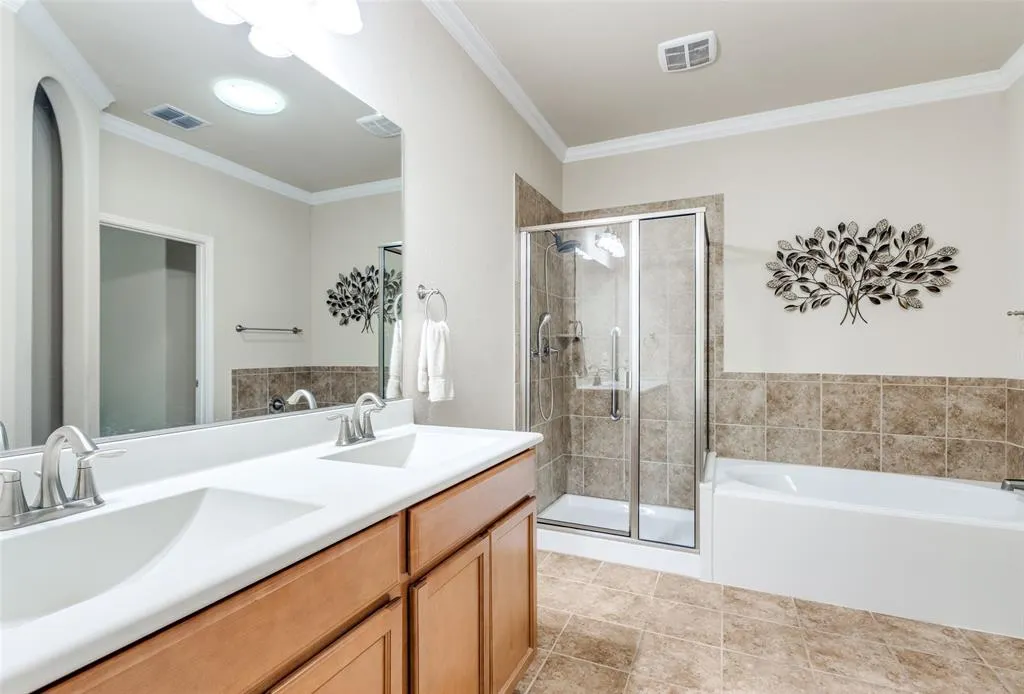 701 Kiowa Drive