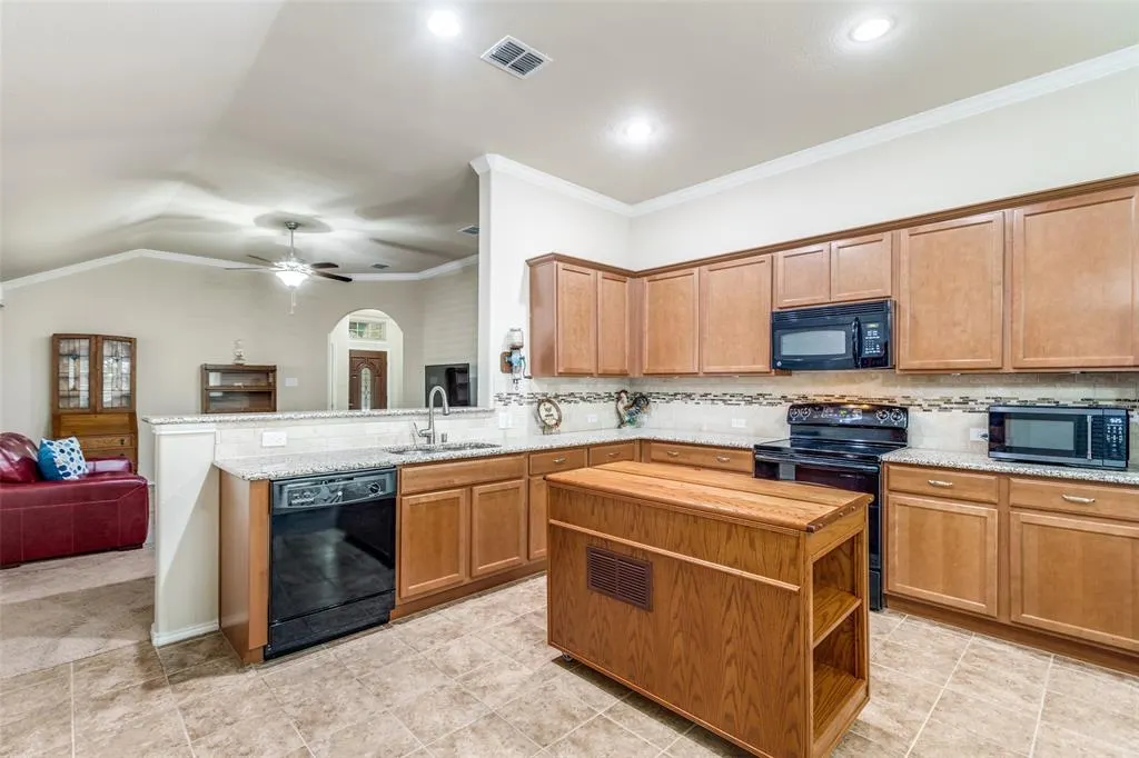 701 Kiowa Drive