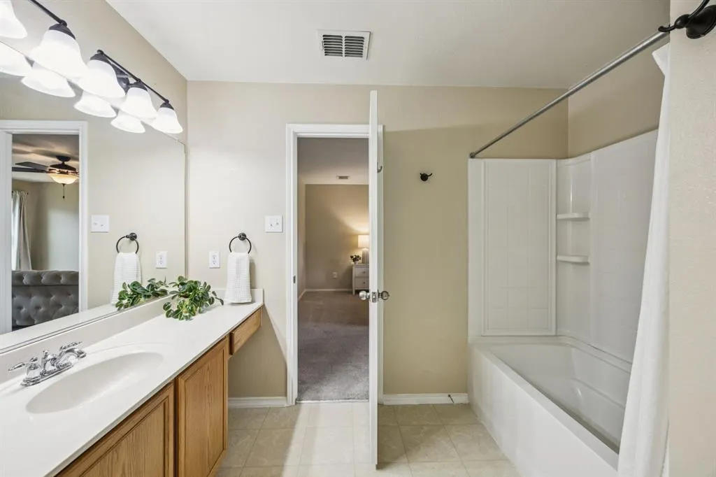5000 Pacific Way Drive