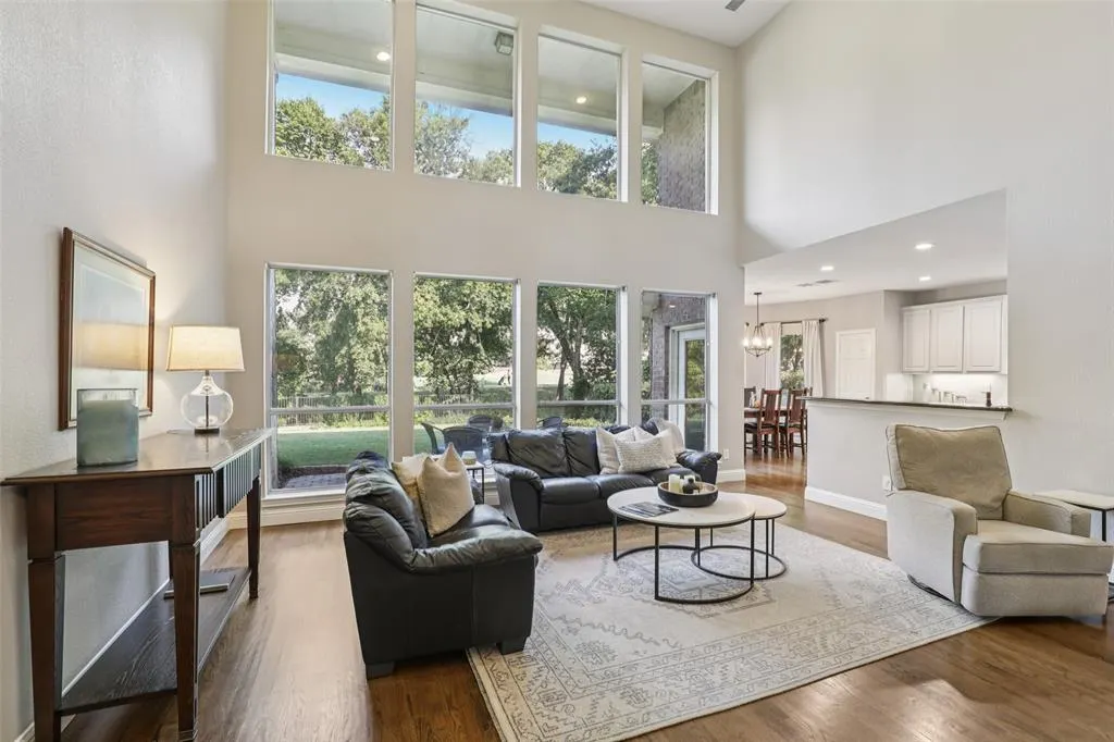 9212 Longview Drive