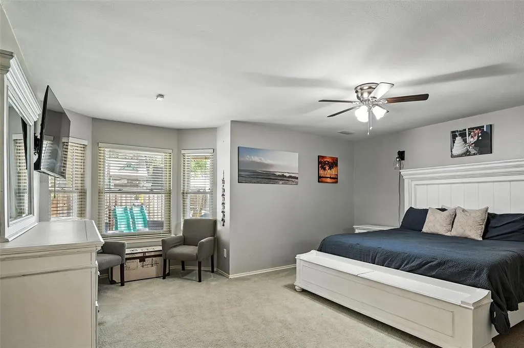 6031 White Rose Trail