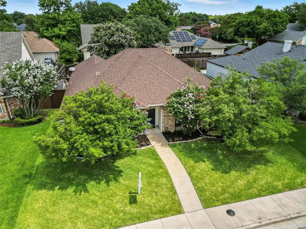 6031 White Rose Trail