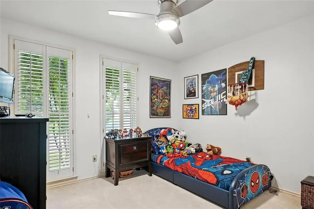 6031 White Rose Trail