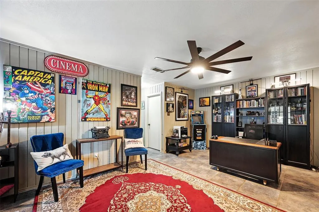 6031 White Rose Trail
