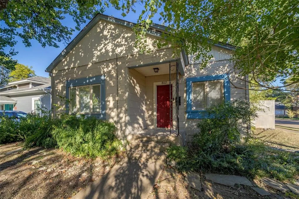 802 N Windomere Avenue