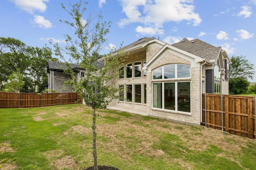 1520 Rough Rider Court