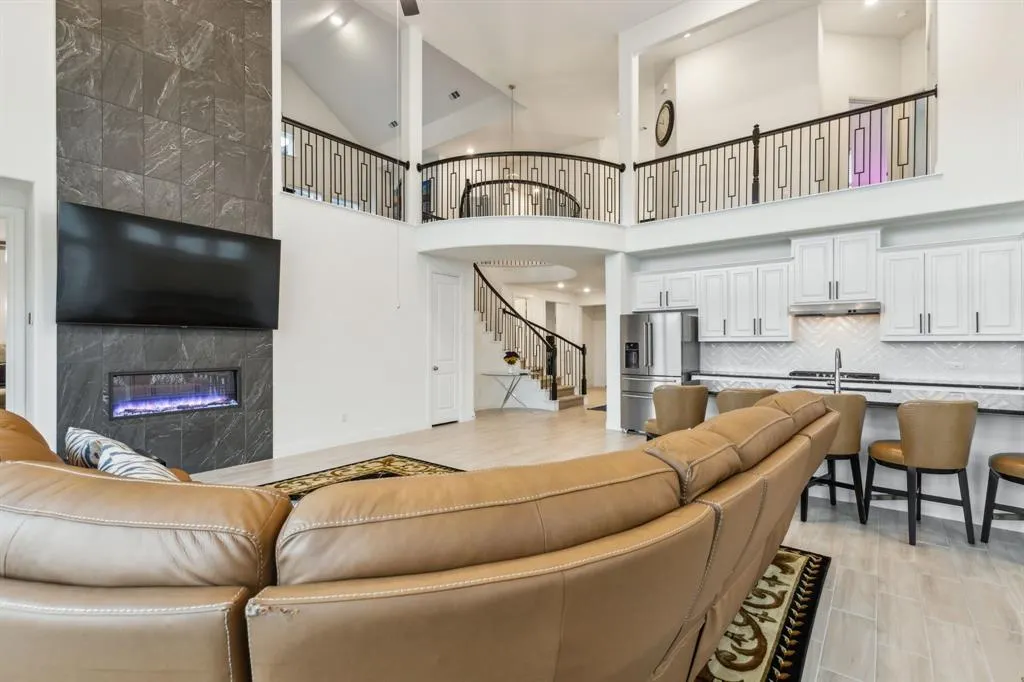 1520 Rough Rider Court