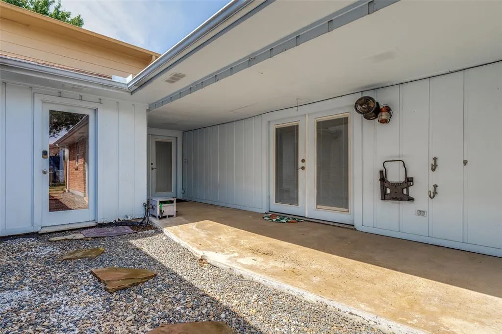 3719 Weeburn Drive