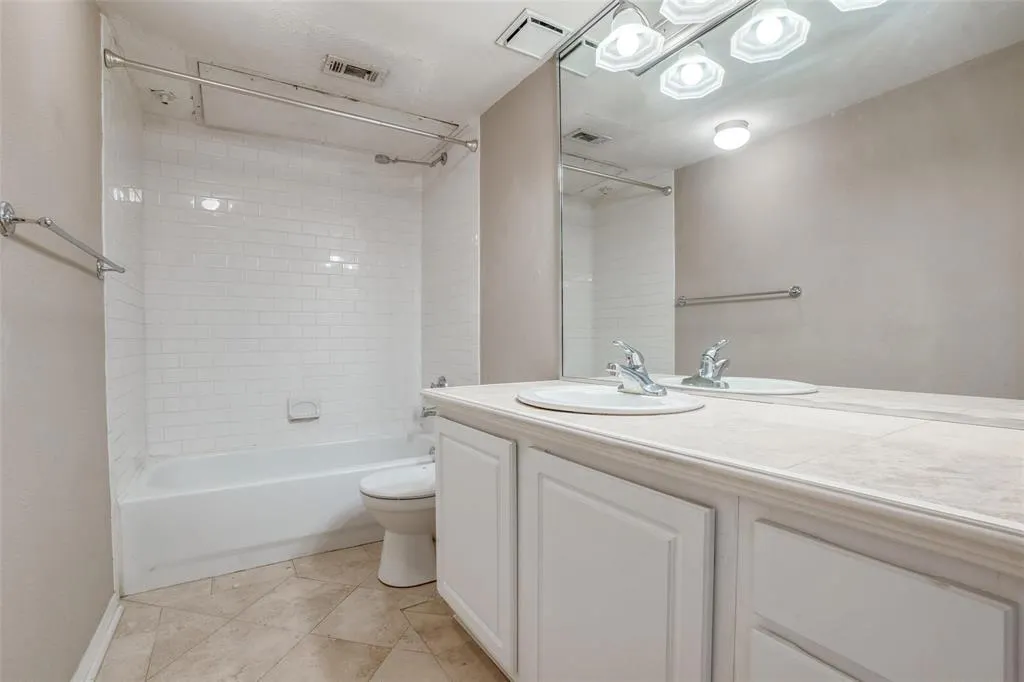 5937 E University Boulevard, #227