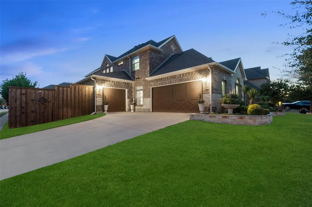 2160 Nocona Drive