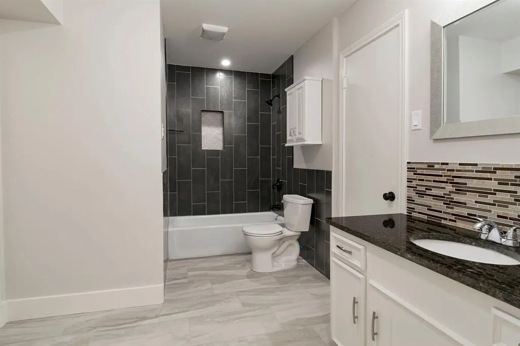 7709 Village Trail Drive