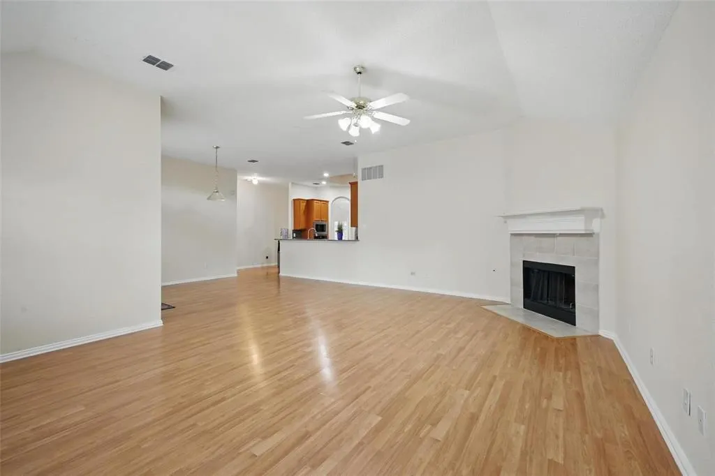 4416 Heath Court