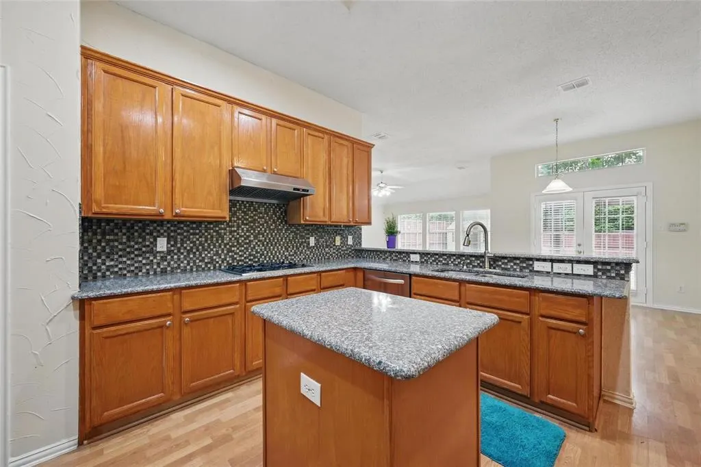 4416 Heath Court