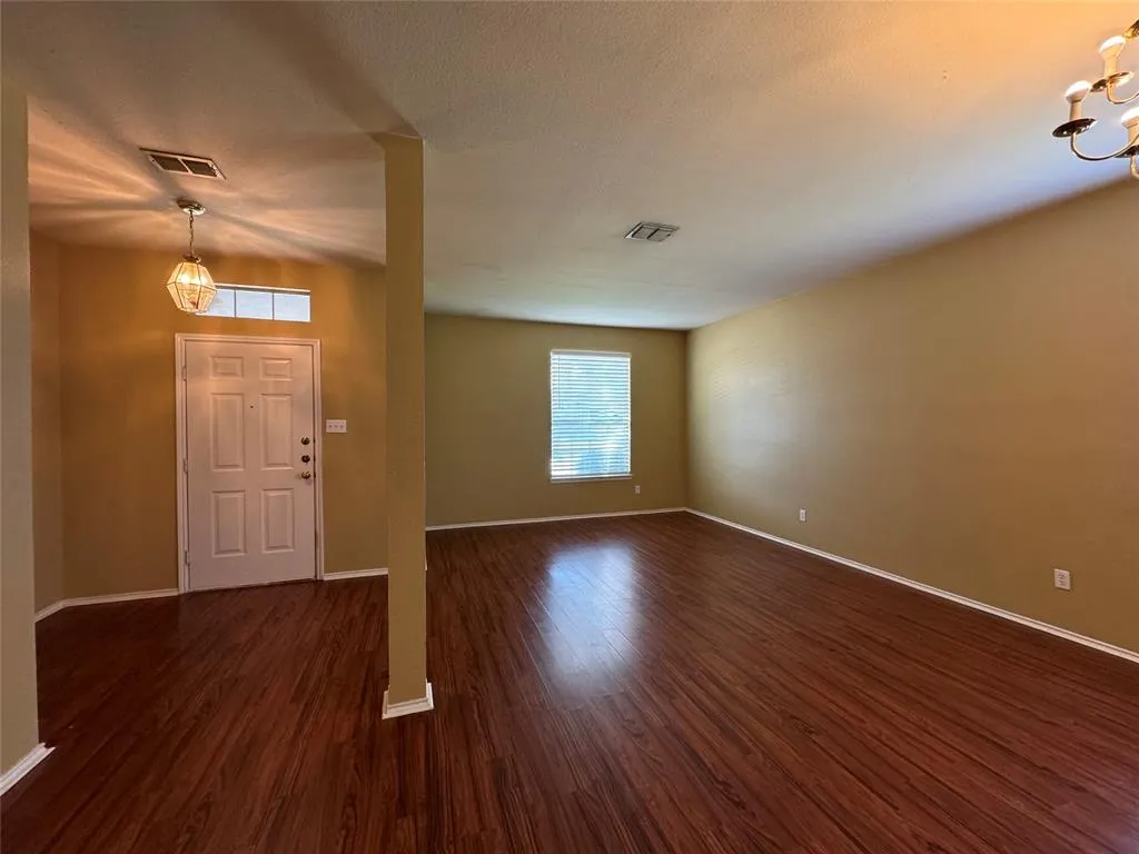 3133 Paradise Valley Drive