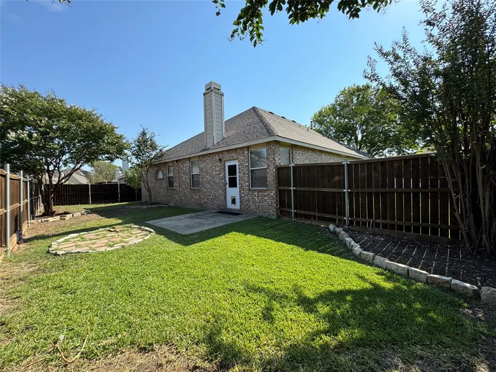 3133 Paradise Valley Drive