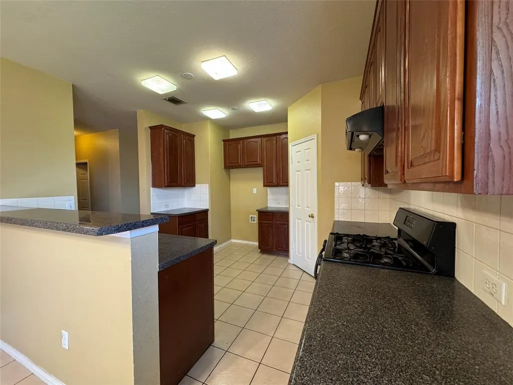 3133 Paradise Valley Drive