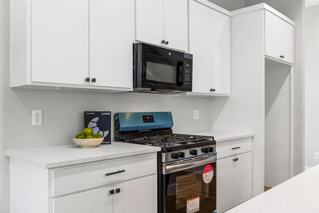 4709 Virginia Avenue, #1