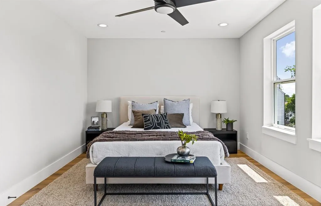 4709 Virginia Avenue, #1