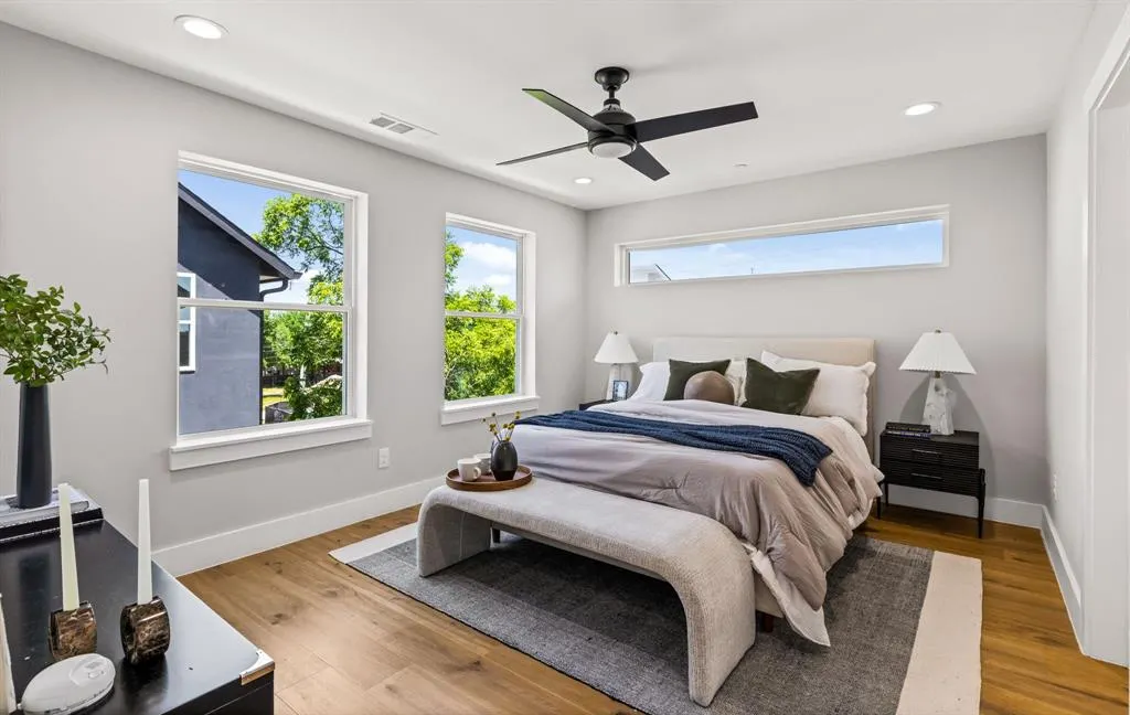 4709 Virginia Avenue, #1