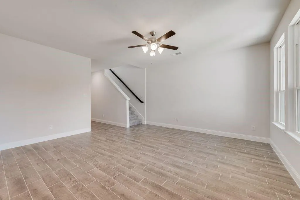 717 Amenduni Lane
