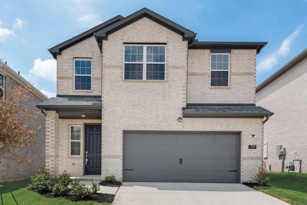 717 Amenduni Lane