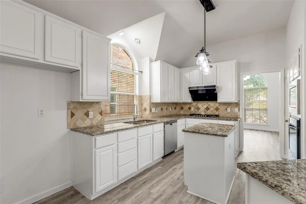 1420 Placer Drive