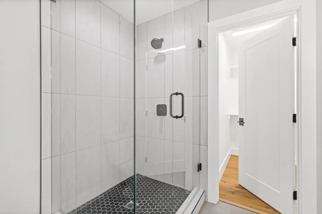 4709 Virginia Avenue, #2