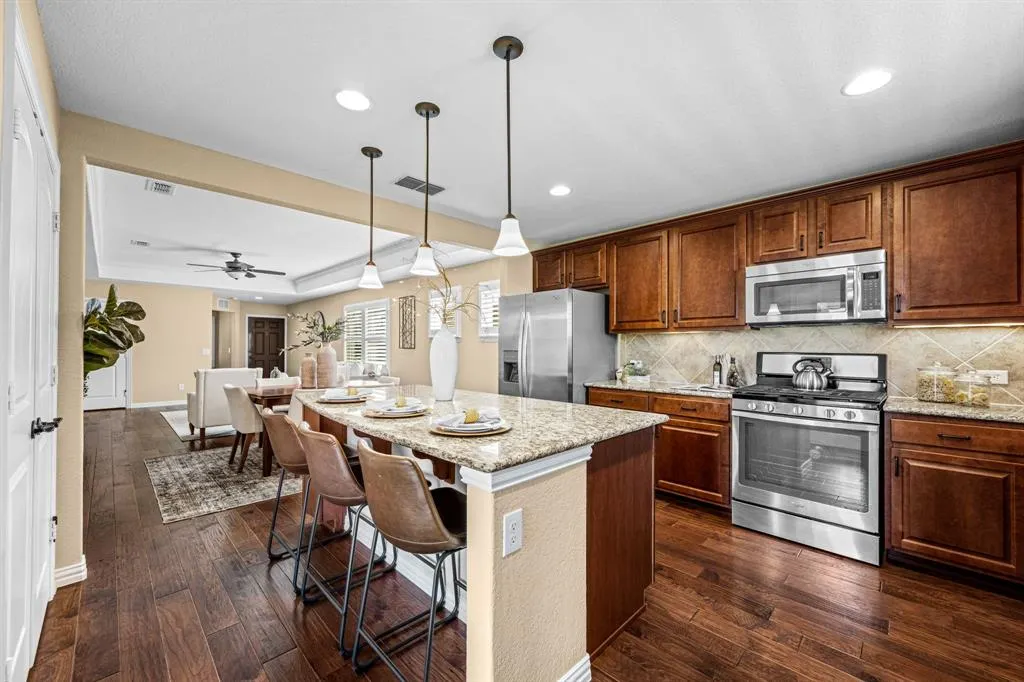7873 Gulf Breeze Lane