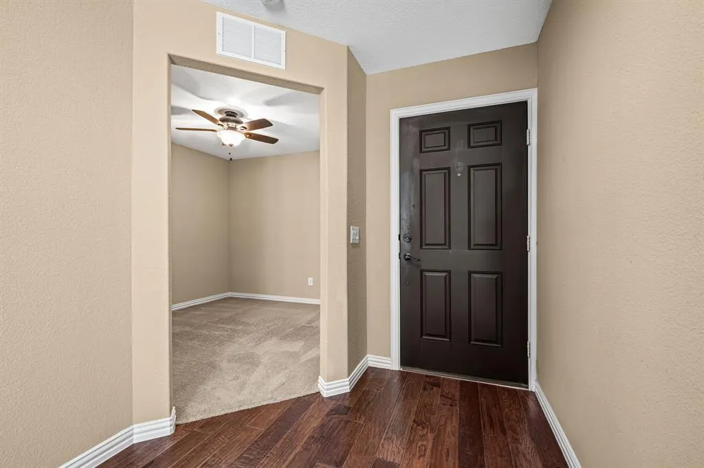 7873 Gulf Breeze Lane