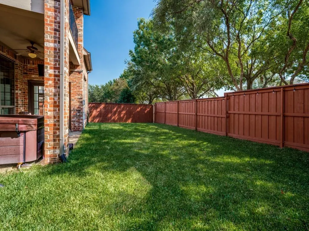 8709 Herns Meadow Lane