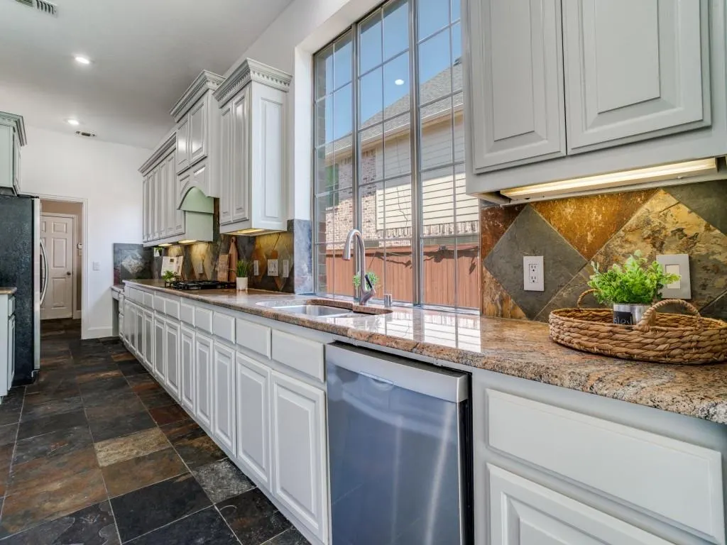 8709 Herns Meadow Lane