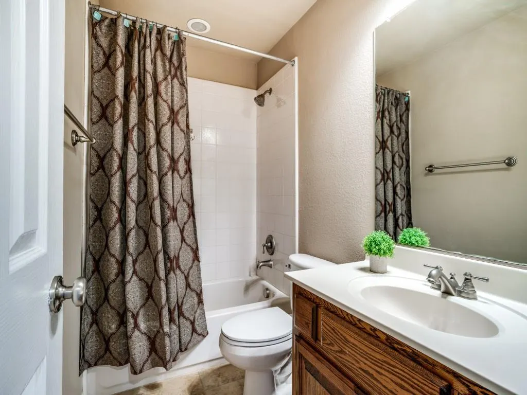 8709 Herns Meadow Lane