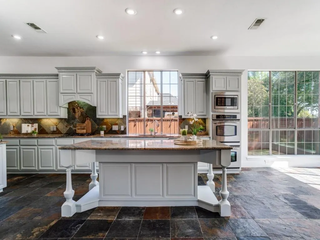 8709 Herns Meadow Lane