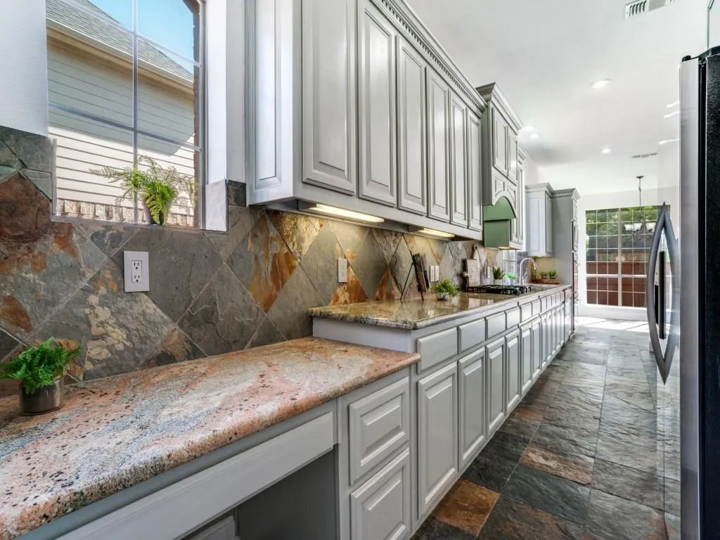 8709 Herns Meadow Lane