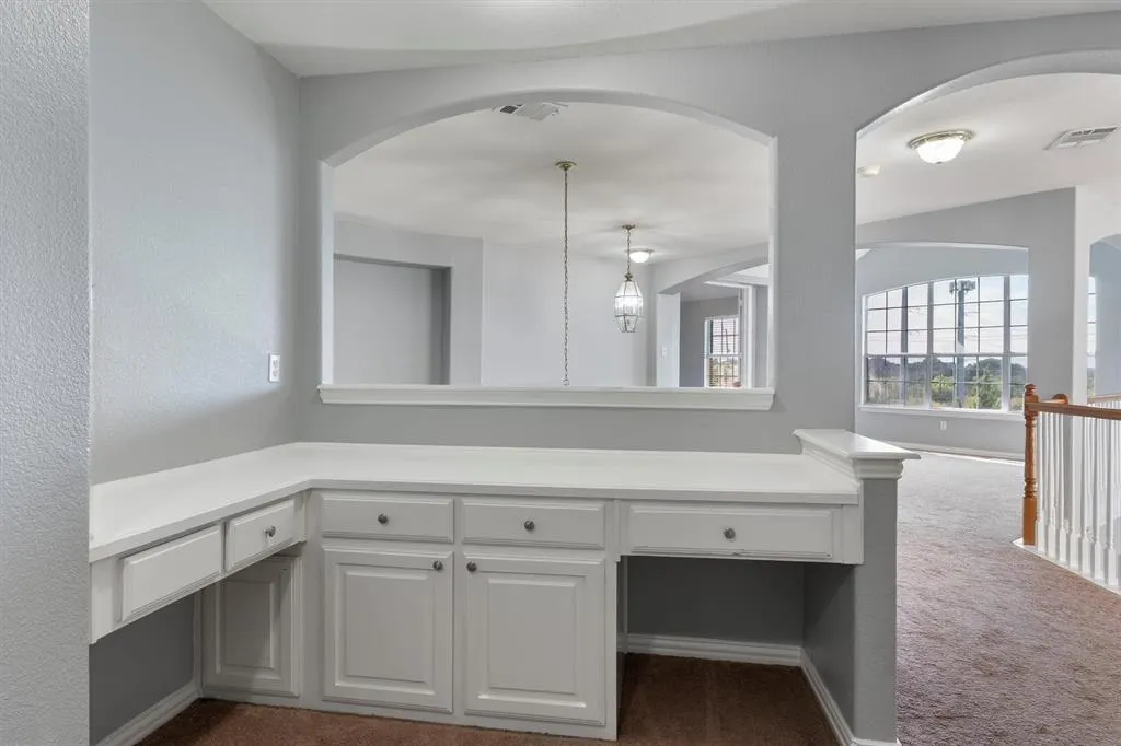 5701 Chippewa Trail