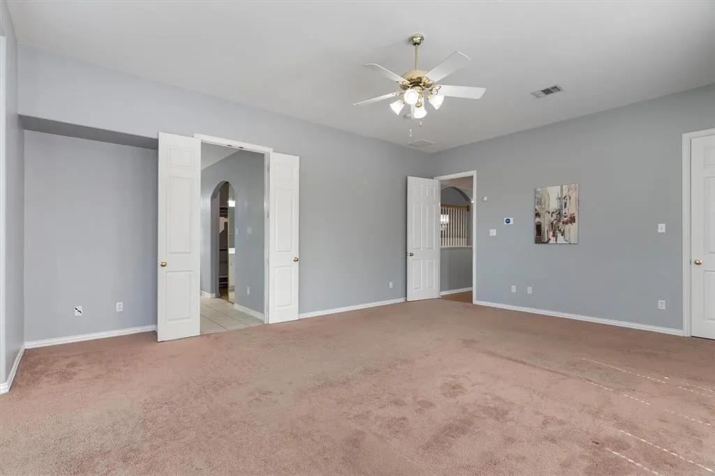 5701 Chippewa Trail