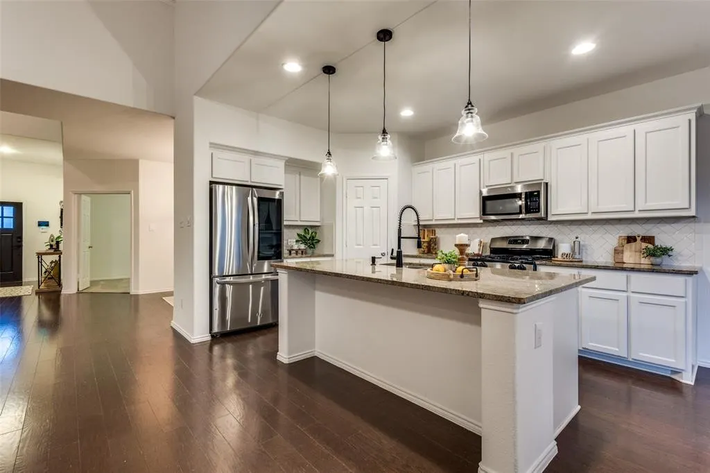 4221 Switchgrass Street