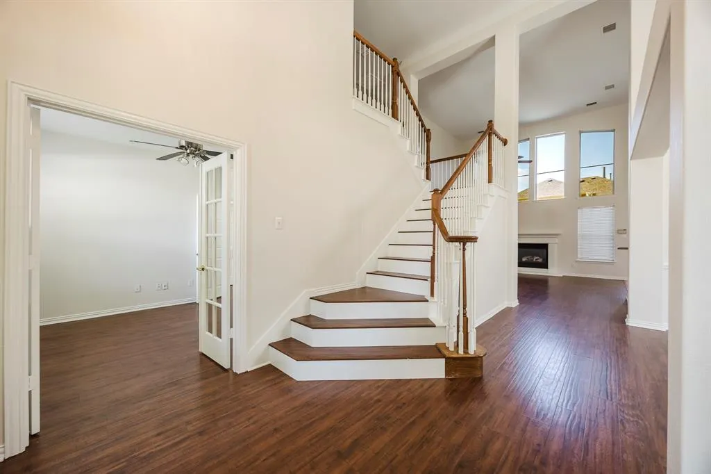 8821 Smokey Canyon Way
