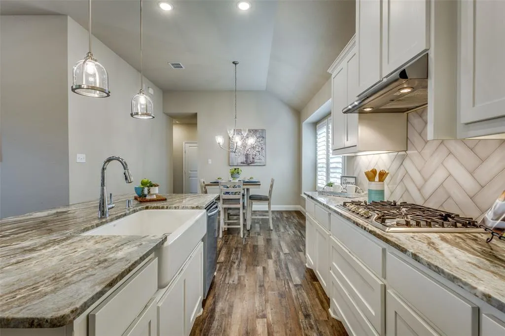 8205 San Bernard Trail