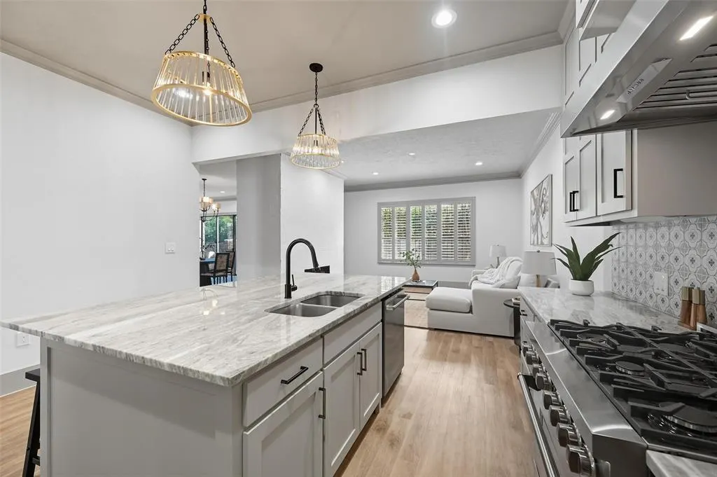 6030 Steamboat Drive