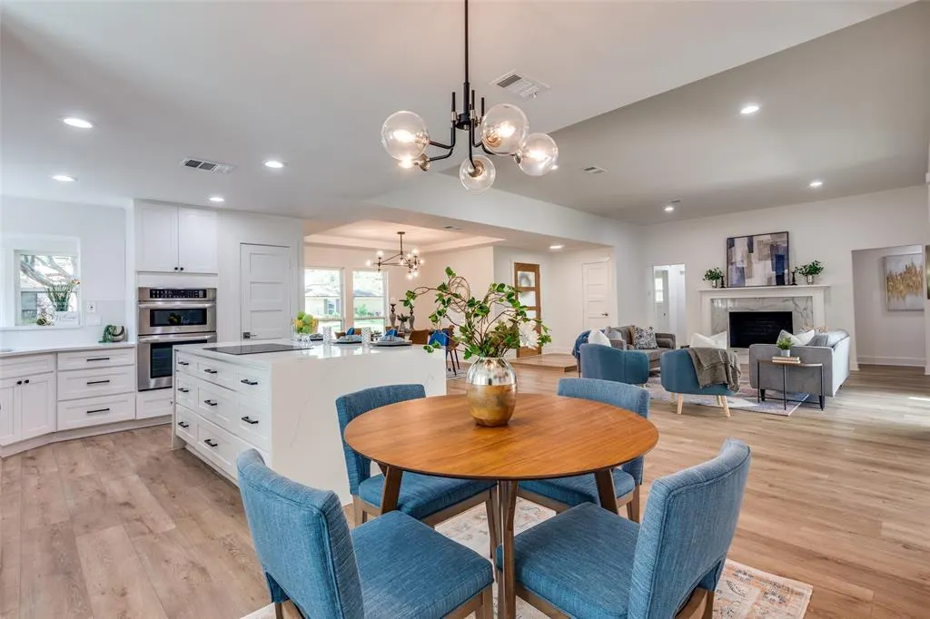 6226 La Cosa Drive