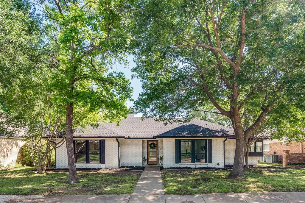 6226 La Cosa Drive