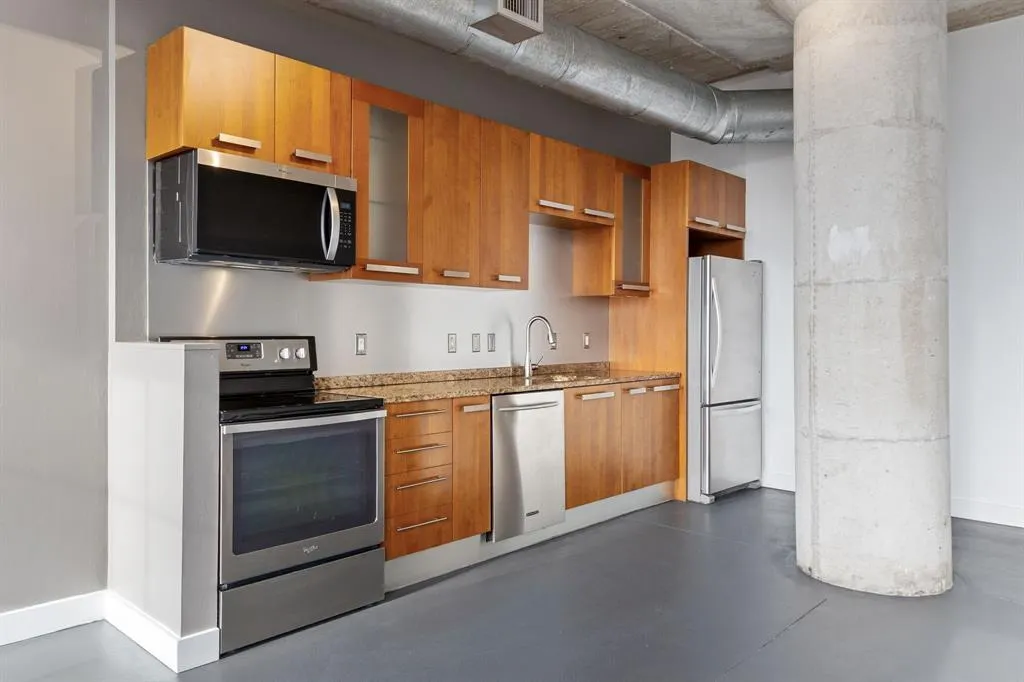 1122 Jackson Street, #809